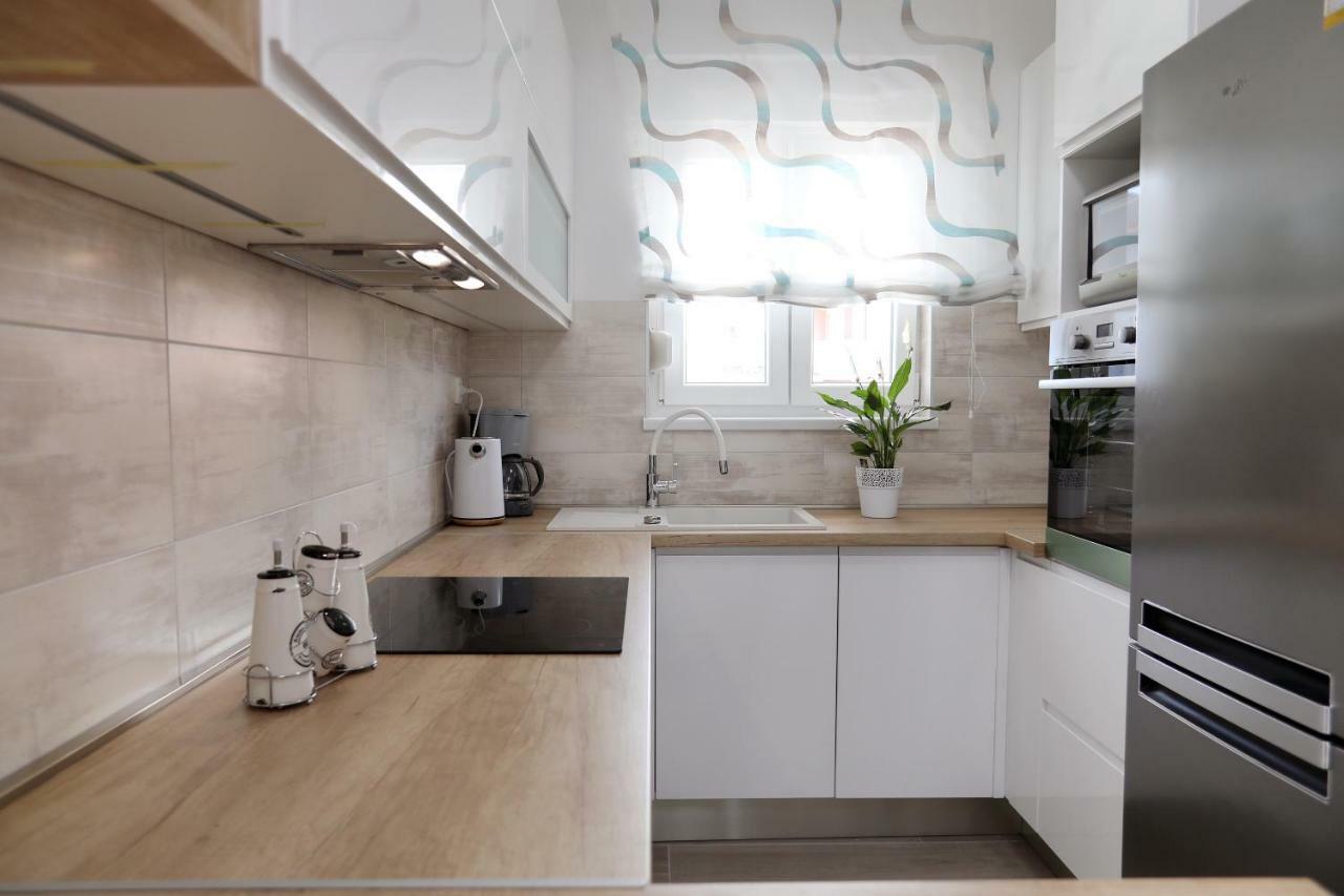 Apartment Little Marijeta Трогір Екстер'єр фото