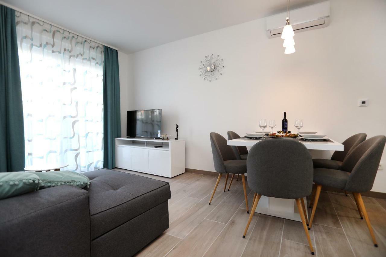 Apartment Little Marijeta Трогір Екстер'єр фото