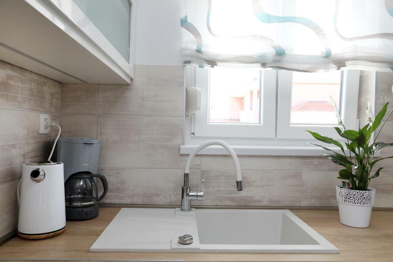 Apartment Little Marijeta Трогір Екстер'єр фото