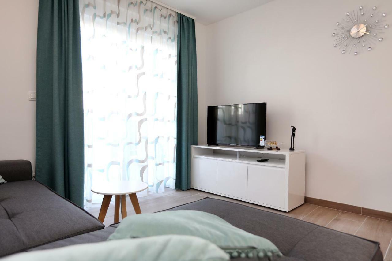 Apartment Little Marijeta Трогір Екстер'єр фото